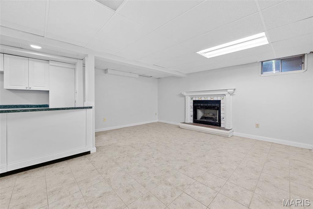 Chesterfield, Missouri 63005, United States, 5 Bedrooms Bedrooms, ,4 BathroomsBathrooms,Residential,Active,116238