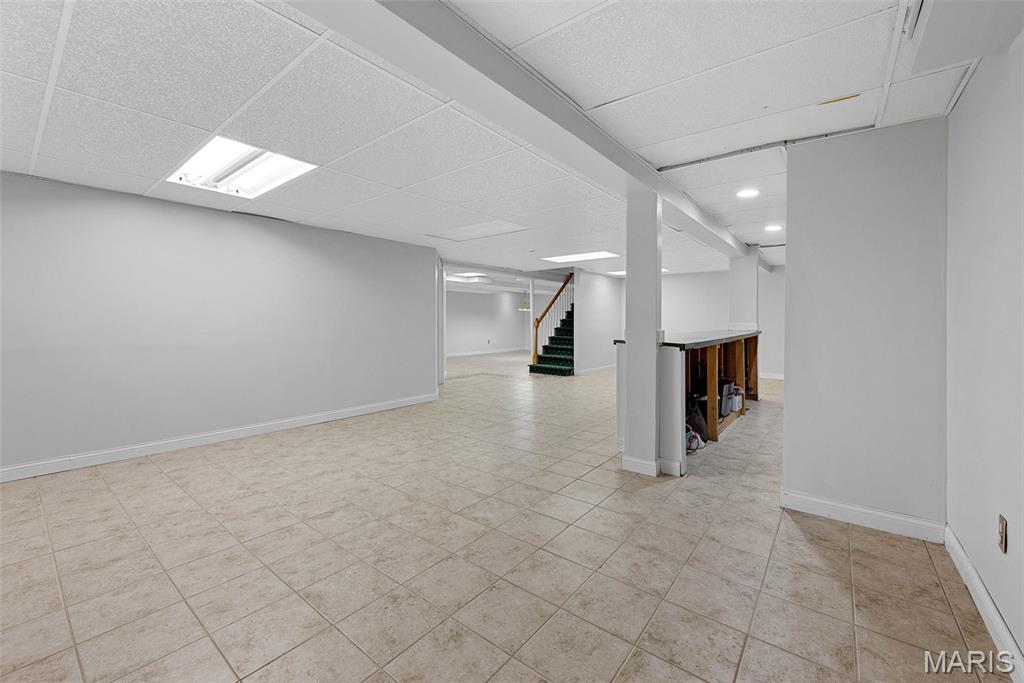 Chesterfield, Missouri 63005, United States, 5 Bedrooms Bedrooms, ,4 BathroomsBathrooms,Residential,Active,116238