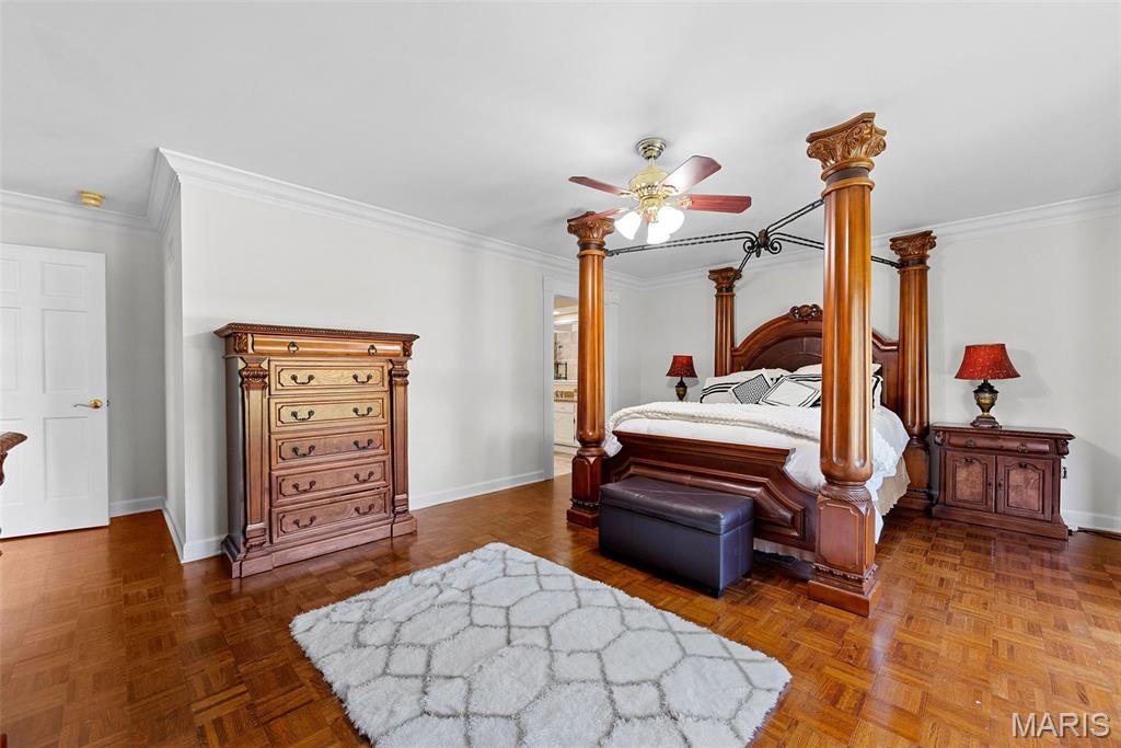 Chesterfield, Missouri 63005, United States, 5 Bedrooms Bedrooms, ,4 BathroomsBathrooms,Residential,Active,116238