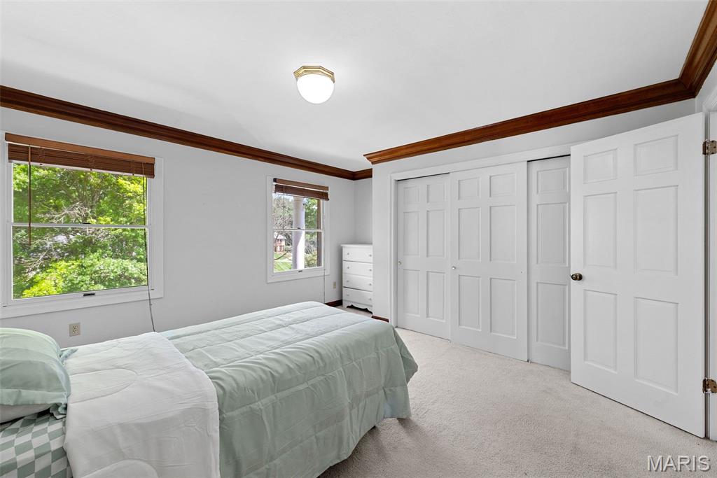 Chesterfield, Missouri 63005, United States, 5 Bedrooms Bedrooms, ,4 BathroomsBathrooms,Residential,Active,116238