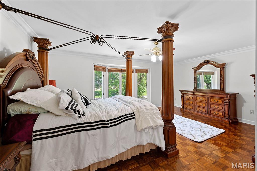 Chesterfield, Missouri 63005, United States, 5 Bedrooms Bedrooms, ,4 BathroomsBathrooms,Residential,Active,116238