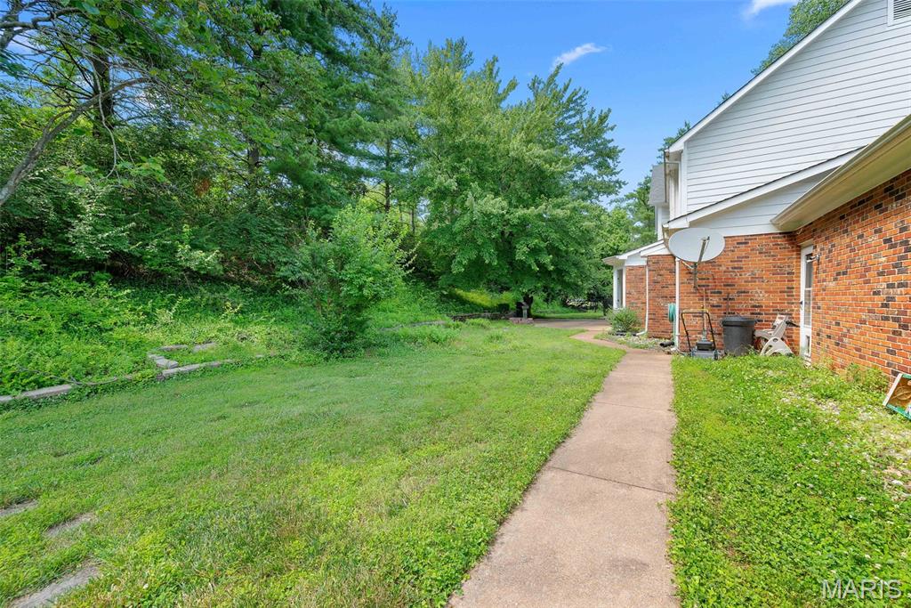 Chesterfield, Missouri 63005, United States, 5 Bedrooms Bedrooms, ,4 BathroomsBathrooms,Residential,Active,116238