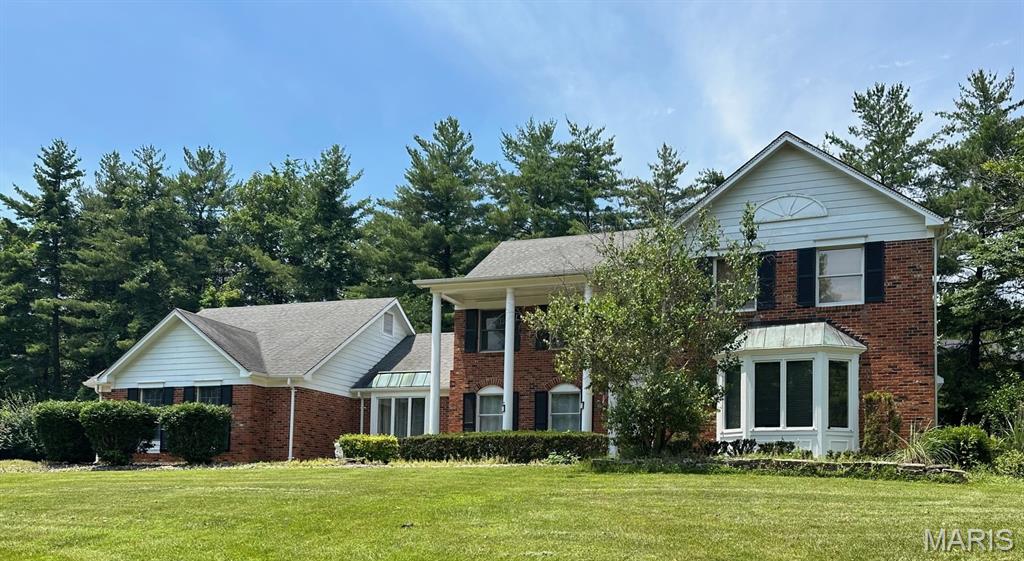 Chesterfield, Missouri 63005, United States, 5 Bedrooms Bedrooms, ,4 BathroomsBathrooms,Residential,Active,116238