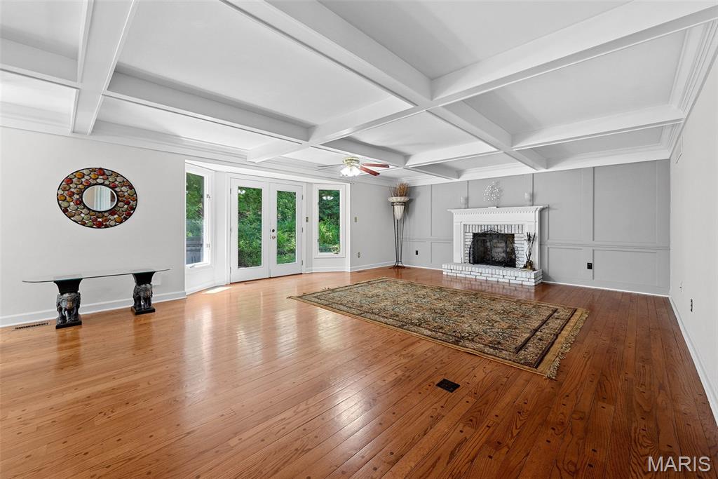 Chesterfield, Missouri 63005, United States, 5 Bedrooms Bedrooms, ,4 BathroomsBathrooms,Residential,Active,116238