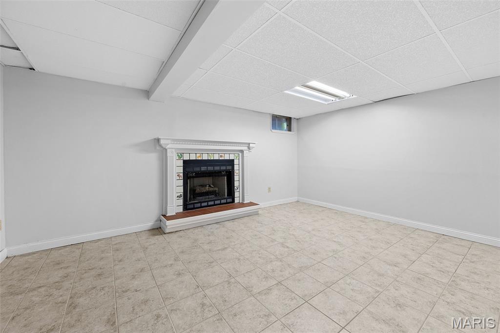 Chesterfield, Missouri 63005, United States, 5 Bedrooms Bedrooms, ,4 BathroomsBathrooms,Residential,Active,116238