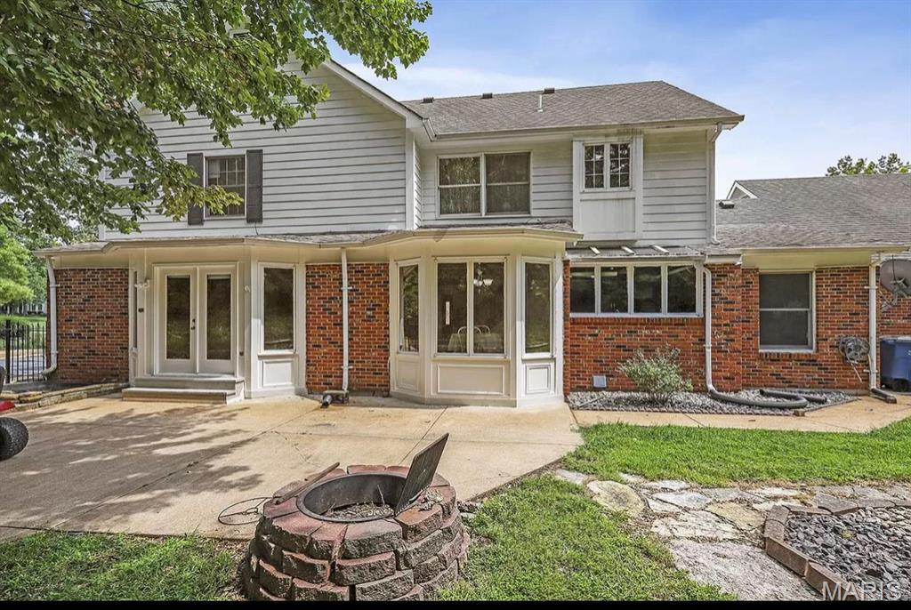 Chesterfield, Missouri 63005, United States, 5 Bedrooms Bedrooms, ,4 BathroomsBathrooms,Residential,Active,116238