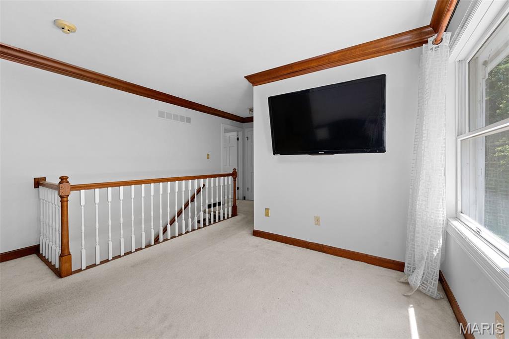 Chesterfield, Missouri 63005, United States, 5 Bedrooms Bedrooms, ,4 BathroomsBathrooms,Residential,Active,116238