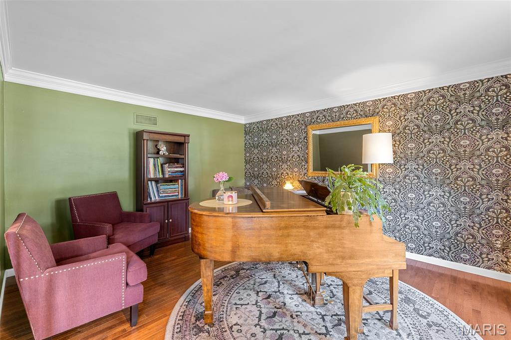 307 Blue Ridge Place Court