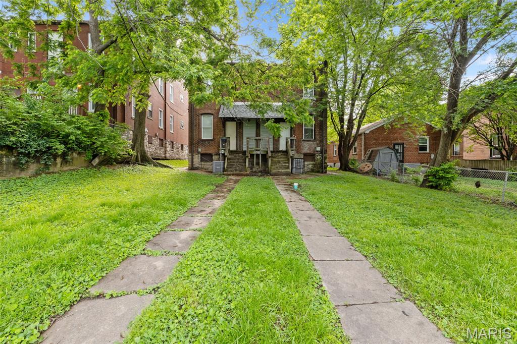 St Louis Commons Add - Residential Income