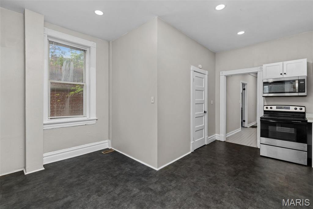 St Louis Commons Add - Residential Income