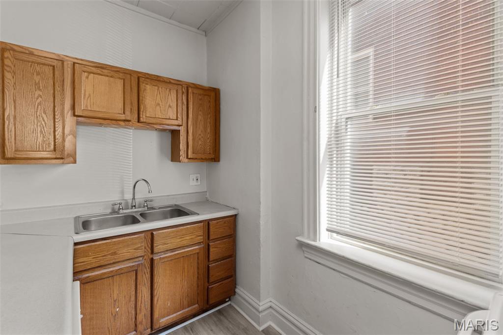 St Louis Commons Add - Residential Income