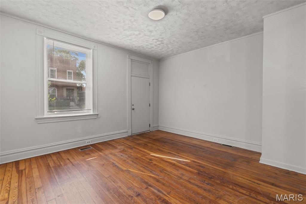 St Louis Commons Add - Residential Income