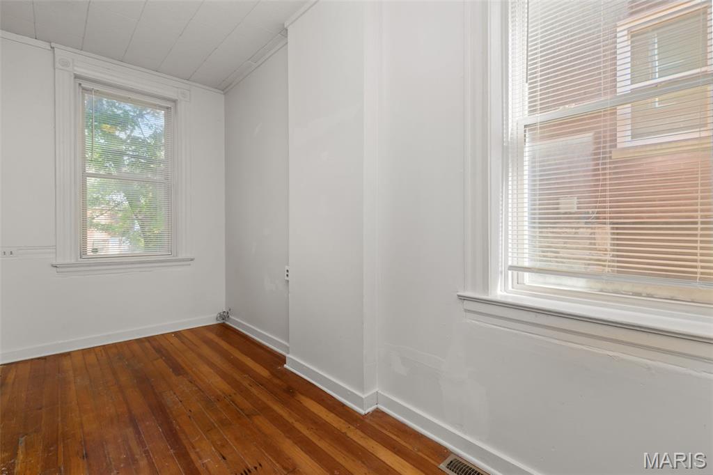 St Louis Commons Add - Residential Income