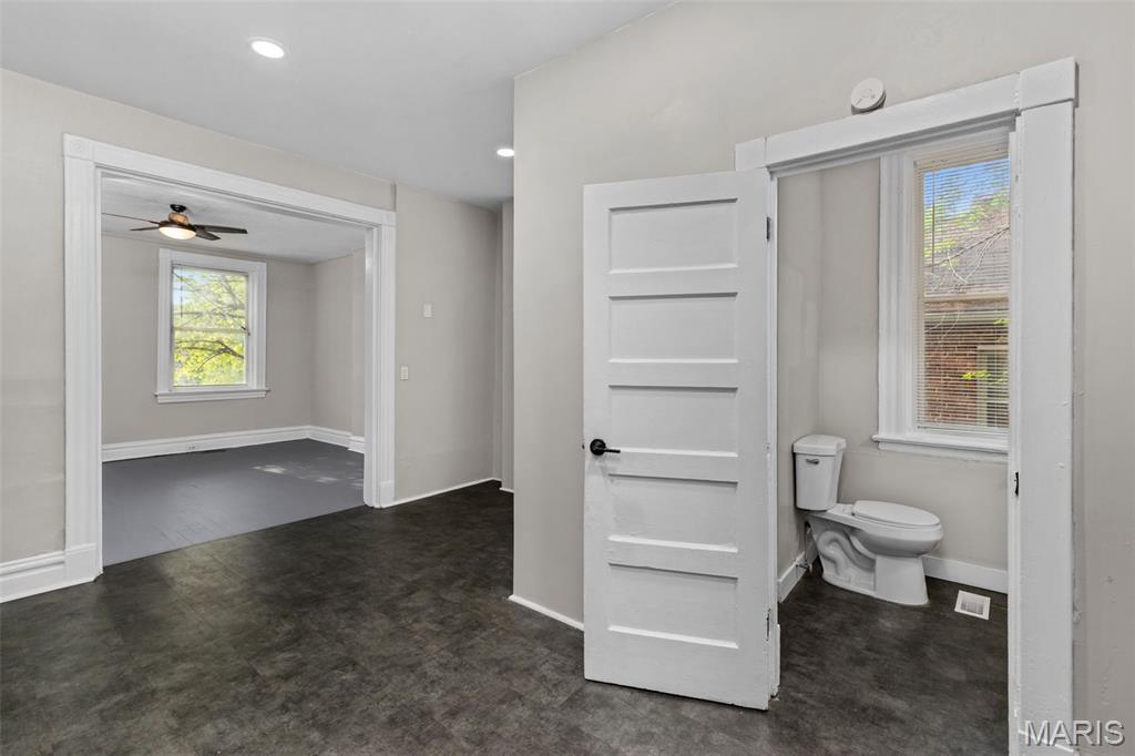 St Louis Commons Add - Residential Income