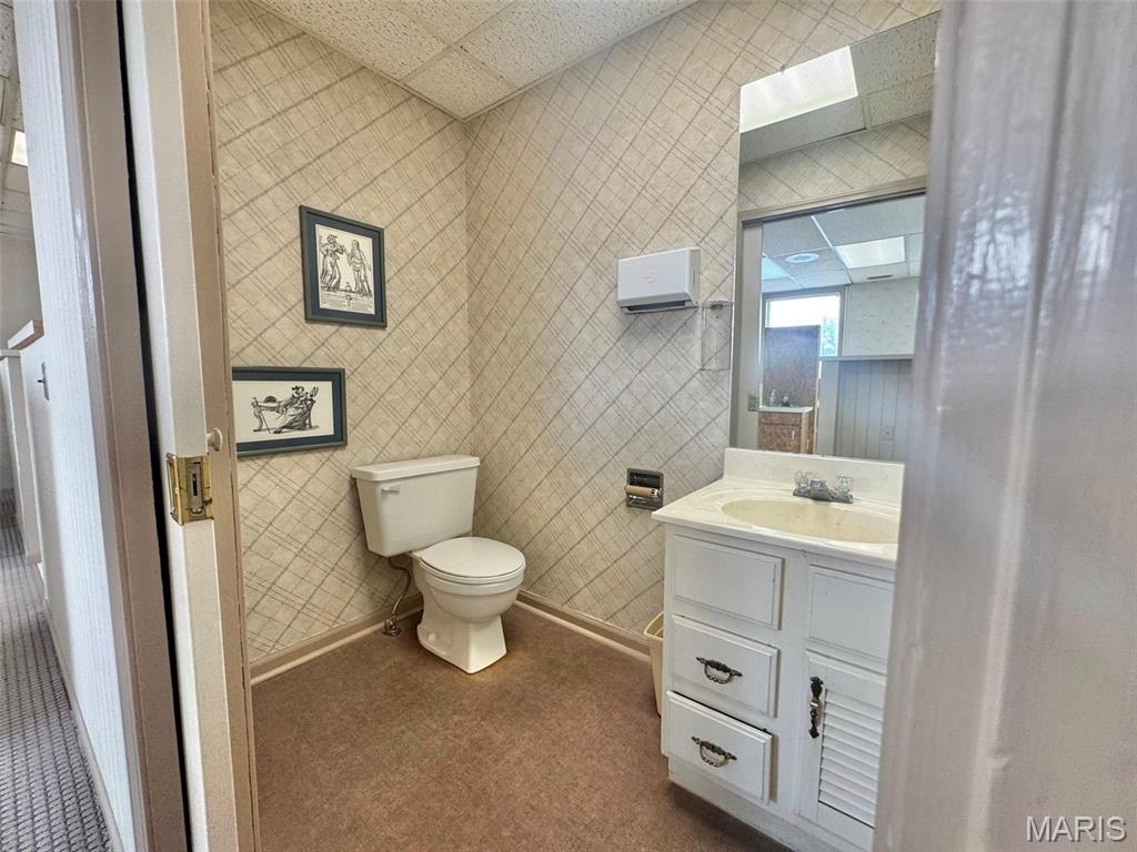 Garth - Commercial Sale