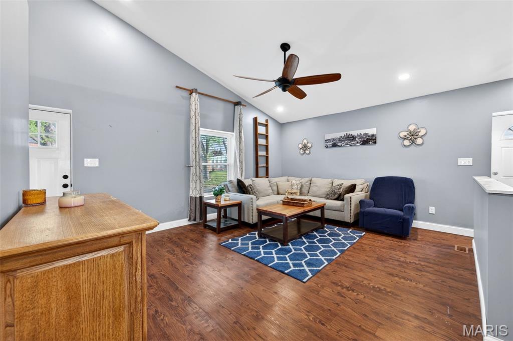 Mona Terrace - Residential