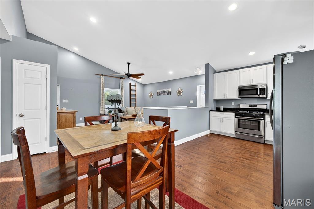Mona Terrace - Residential