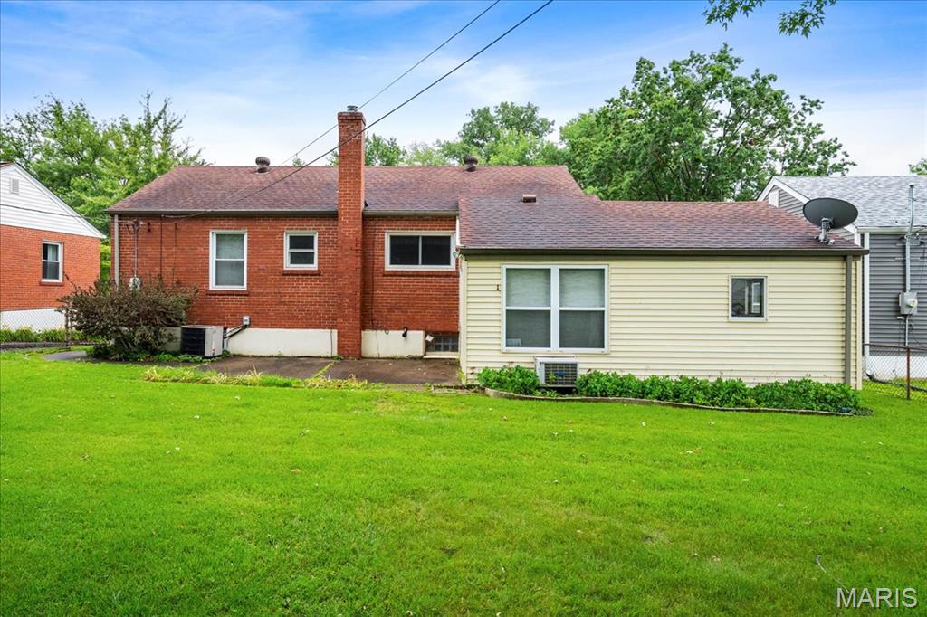 St Ann, Missouri 63074, United States, 3 Bedrooms Bedrooms, ,1 BathroomBathrooms,Residential,Coming Soon,148025