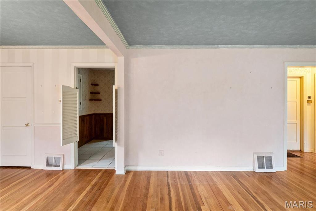 St Ann, Missouri 63074, United States, 3 Bedrooms Bedrooms, ,1 BathroomBathrooms,Residential,Coming Soon,148025