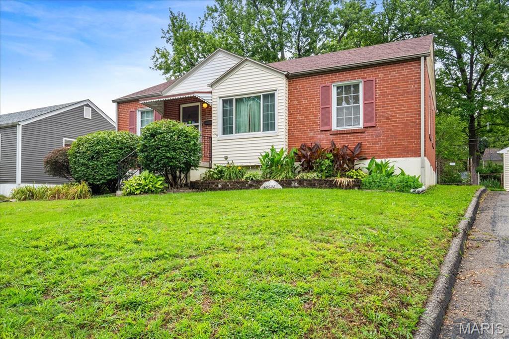 St Ann, Missouri 63074, United States, 3 Bedrooms Bedrooms, ,1 BathroomBathrooms,Residential,Coming Soon,148025