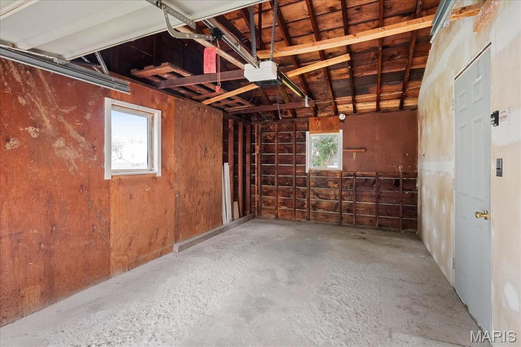 St Ann, Missouri 63074, United States, 3 Bedrooms Bedrooms, ,1 BathroomBathrooms,Residential,Coming Soon,148025