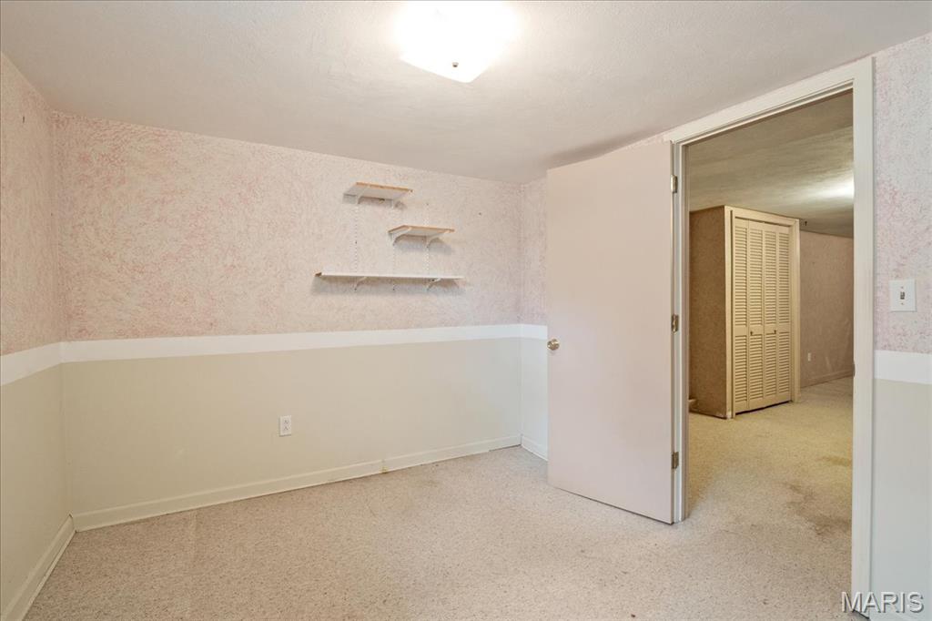 St Ann, Missouri 63074, United States, 3 Bedrooms Bedrooms, ,1 BathroomBathrooms,Residential,Coming Soon,148025