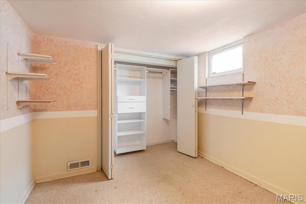 St Ann, Missouri 63074, United States, 3 Bedrooms Bedrooms, ,1 BathroomBathrooms,Residential,Coming Soon,148025