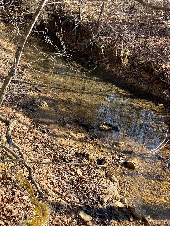 Cherokee Pass - Land