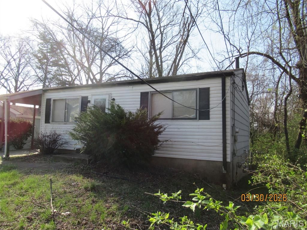 Photo of 2042 Kappel Drive, St Louis, MO 63136 (MLS # 26020317)