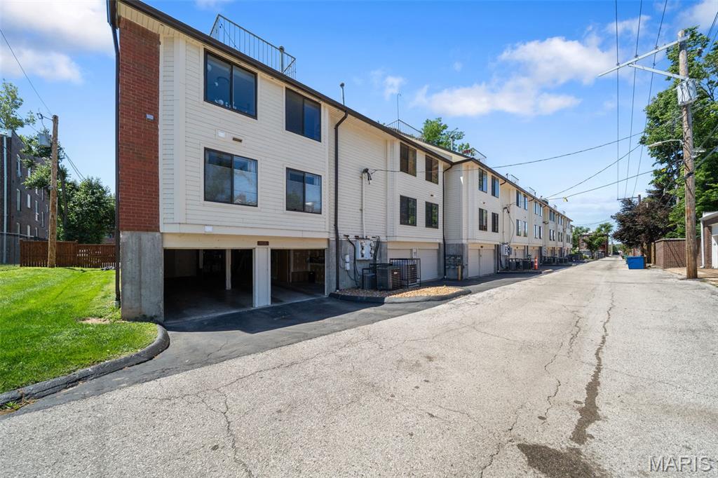 Waterford Square Condo - Residential
