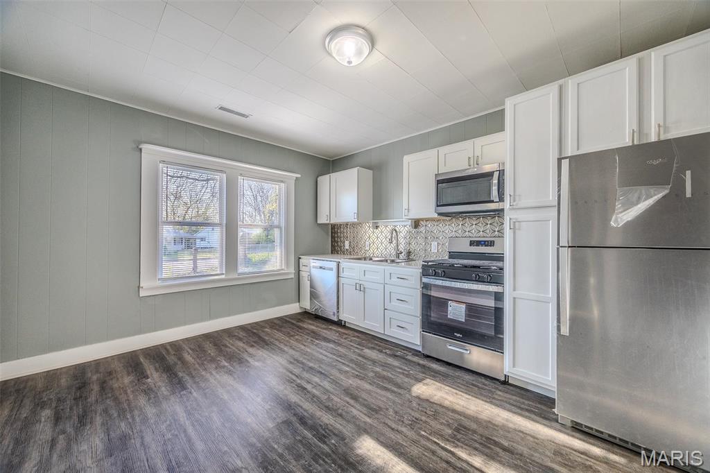 Lewis Add - Residential