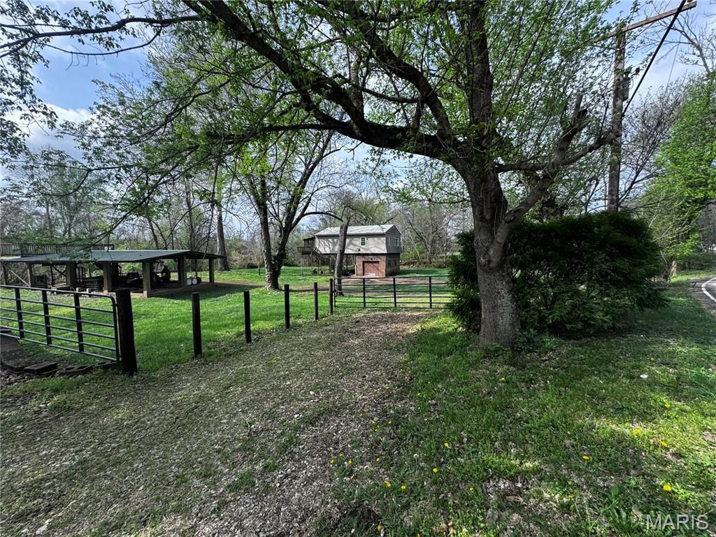 Photo of 7220 Twin River Road, Eureka, MO 63025 (MLS # 26029068)