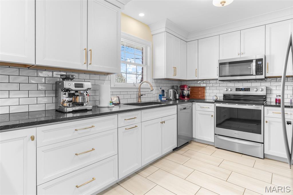 WYCLIFF MEADOWS - Residential