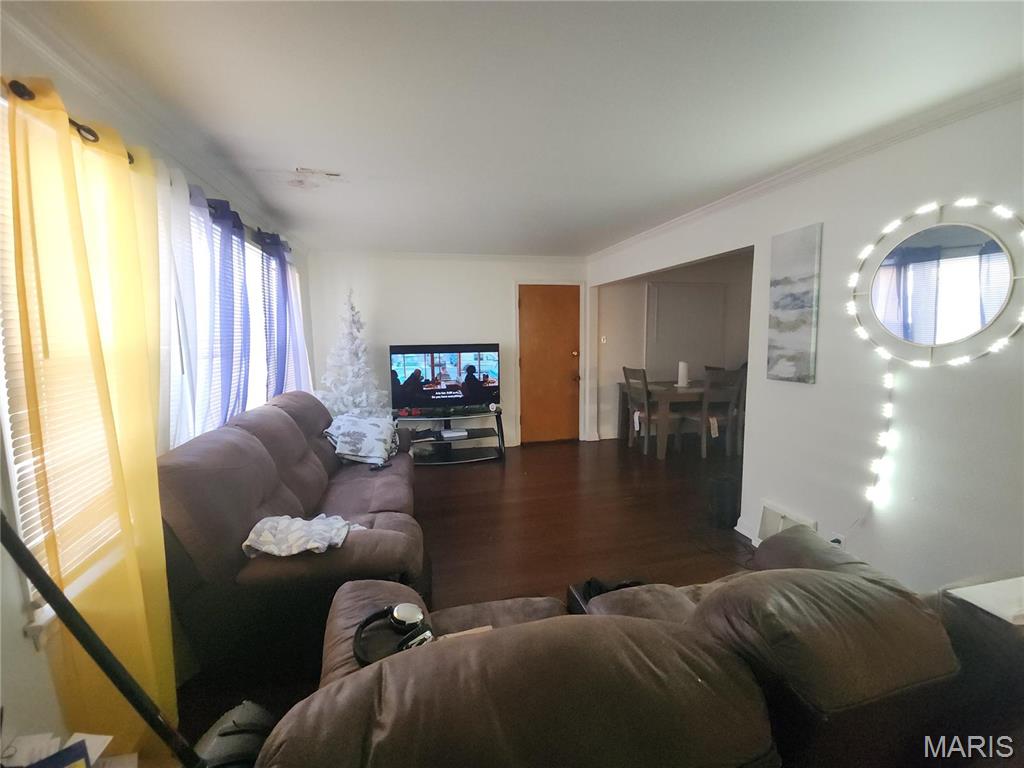 1026 Bakewell Drive