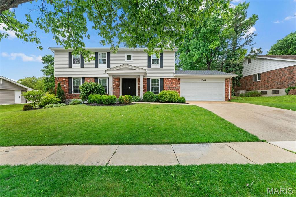 1044 Dutch Mill Drive