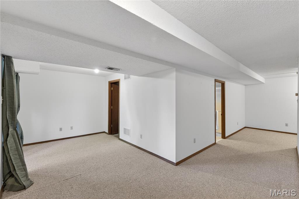 Hickory Sound Condo I Ph I - Residential