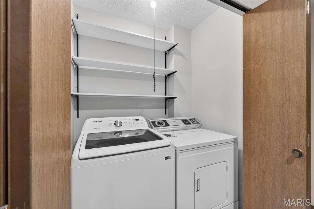 Hickory Sound Condo I Ph I - Residential