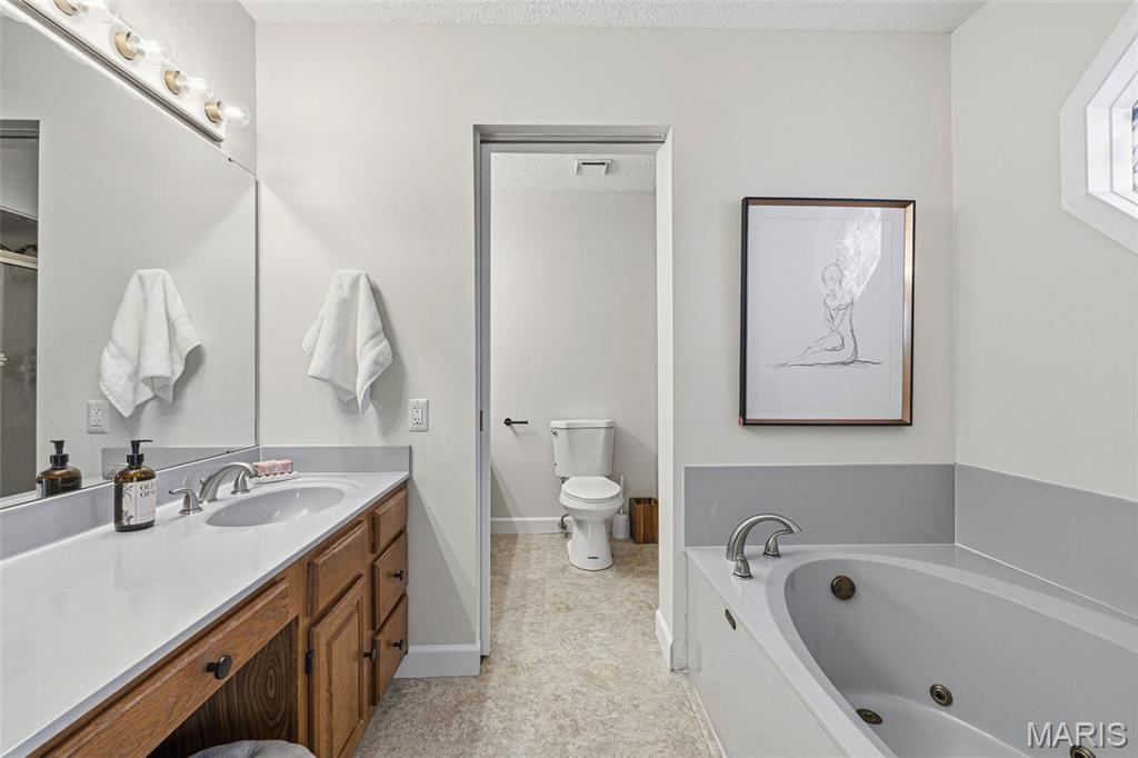 Oakview Estates - Residential