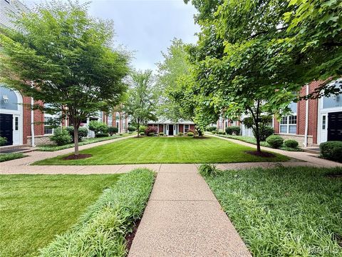 Tiny photo for 4235 Pine Boulevard #21, St Louis, MO 63108 (MLS # 26019196)