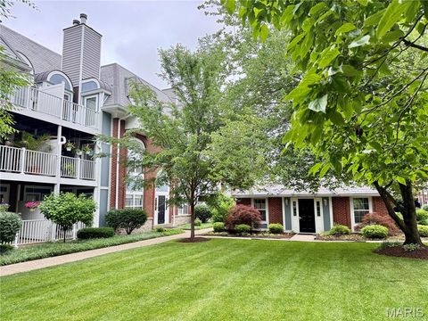 Tiny photo for 4235 Pine Boulevard #21, St Louis, MO 63108 (MLS # 26019196)