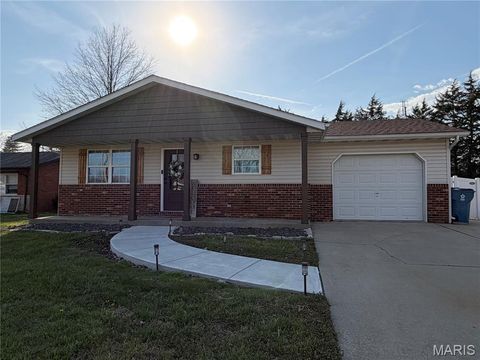 402 Ackerman Place Troy IL 62294