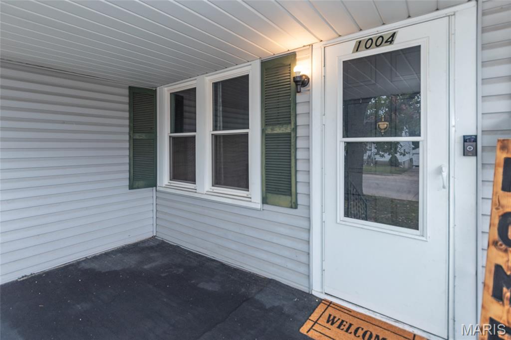 Perryville, Missouri 63775, United States, 3 Bedrooms Bedrooms, ,3 BathroomsBathrooms,Residential,Pending,215144