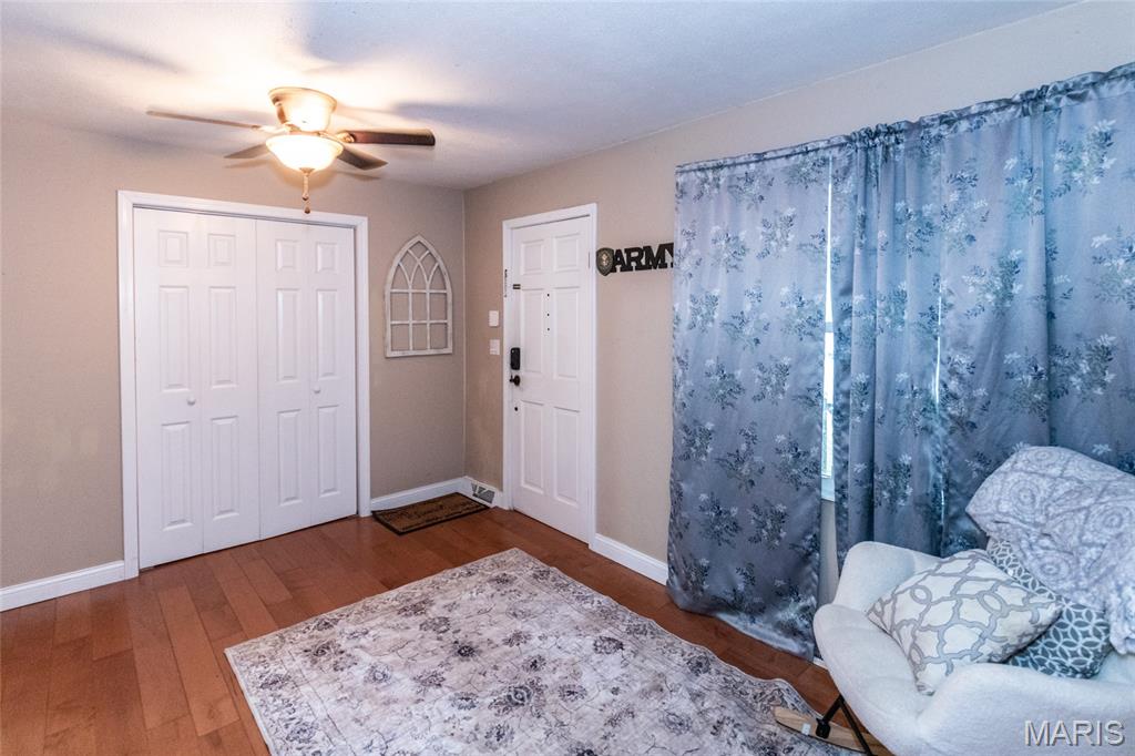 Perryville, Missouri 63775, United States, 3 Bedrooms Bedrooms, ,3 BathroomsBathrooms,Residential,Pending,215144