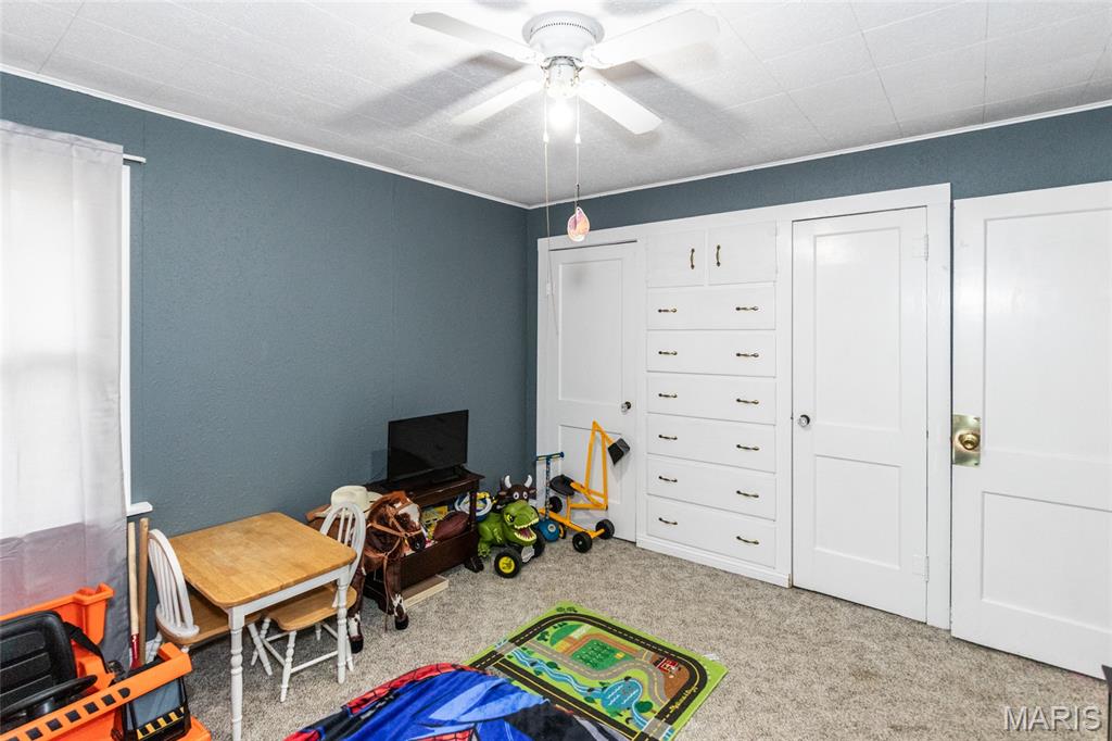 Perryville, Missouri 63775, United States, 3 Bedrooms Bedrooms, ,3 BathroomsBathrooms,Residential,Pending,215144