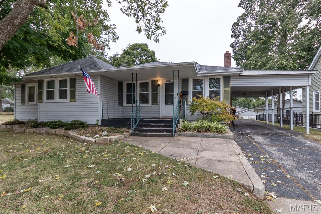 Perryville, Missouri 63775, United States, 3 Bedrooms Bedrooms, ,3 BathroomsBathrooms,Residential,Pending,215144