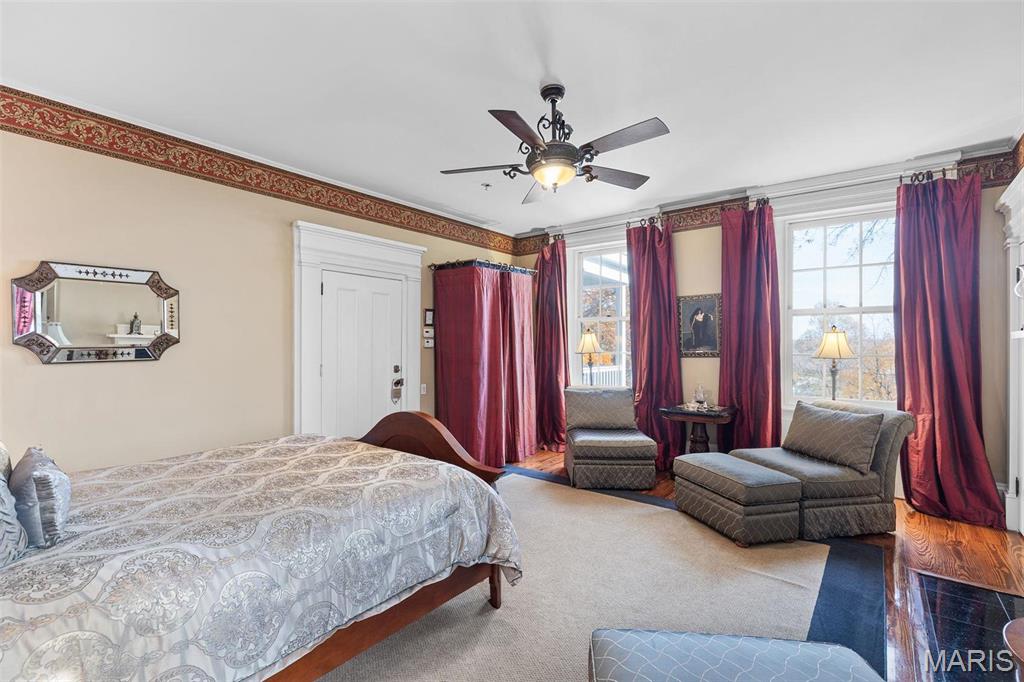 Overlook Farm - Residential