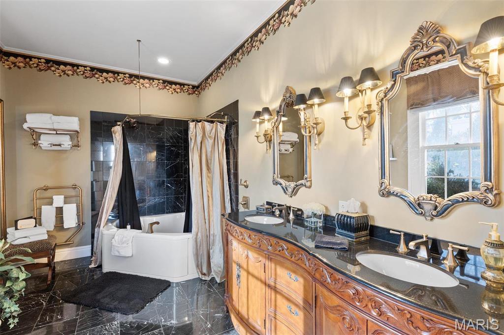 Overlook Farm - Residential