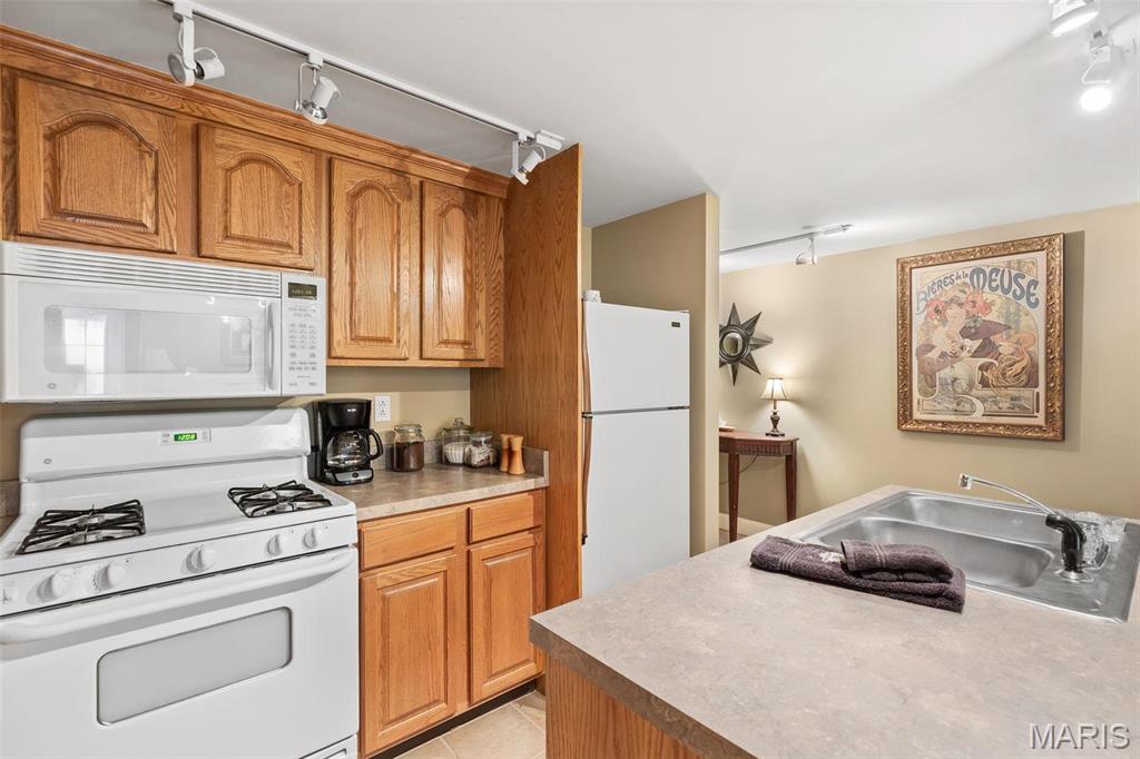 Overlook Farm - Residential