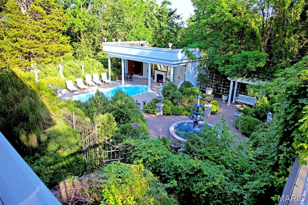 Overlook Farm - Residential