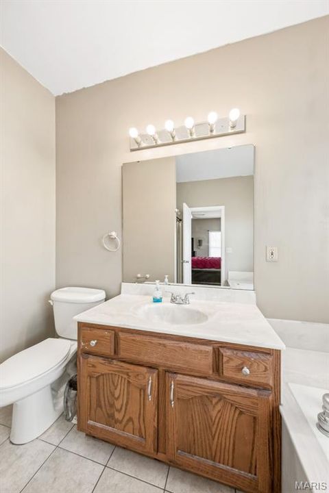 Tiny photo for 1302 Highway H, Troy, MO 63379 (MLS # 26015938)